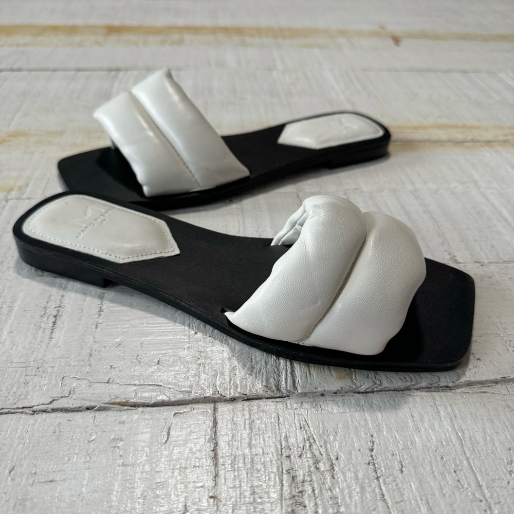 Marc Fisher Black and White Sandals